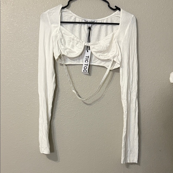 Tic Toc Tops - TICTOC White Long Sleeve Crop Top